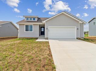 317 NE Chalet St, Elkhart, IA 50073