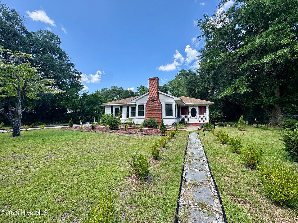 1st image of 418 Oak Avenue