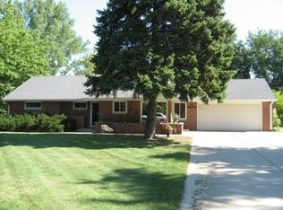 17714 W Westward Dr, New Berlin, WI 53146