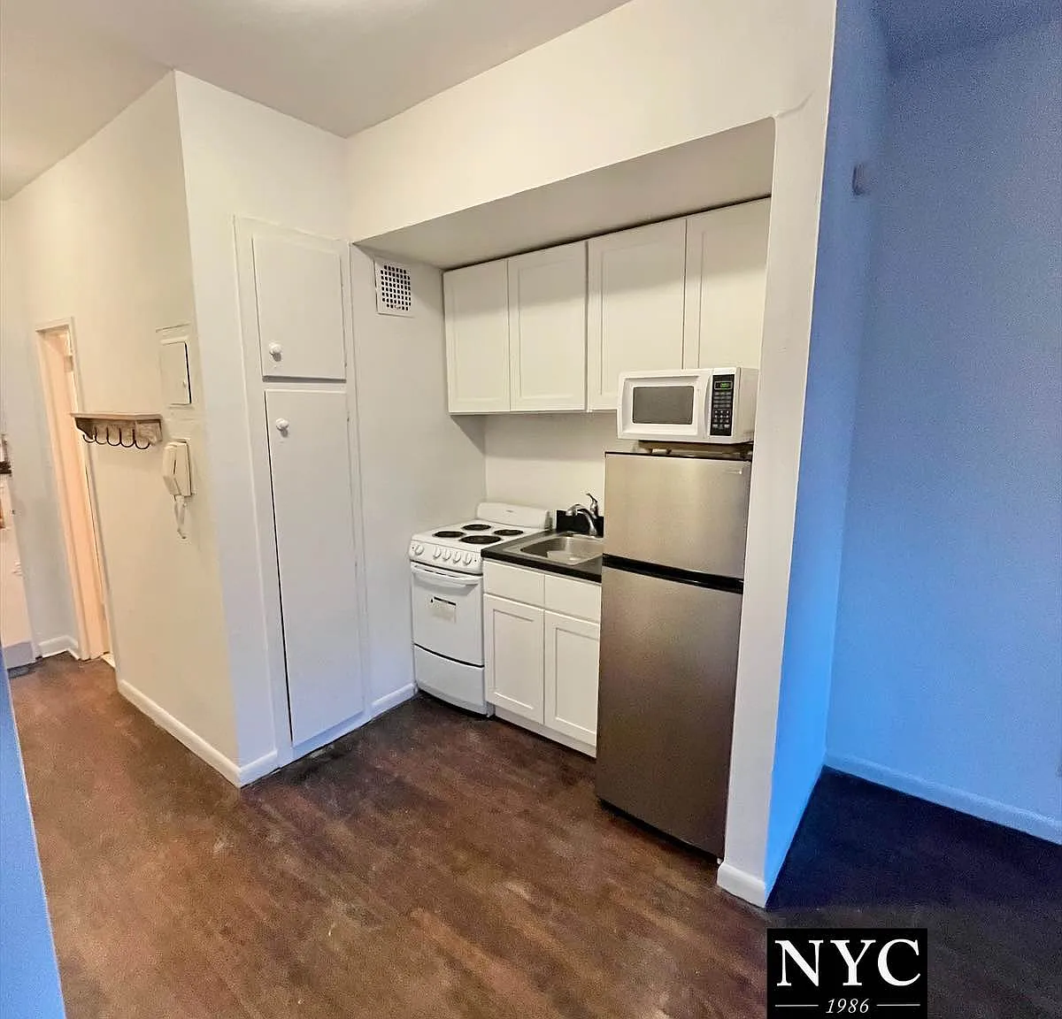 1450 2nd Avenue — Photo 4