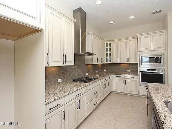 5th image of 3671 Burnt Pine Dr