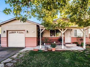 3615 Alta Mesa Dr, Redding, CA 96002