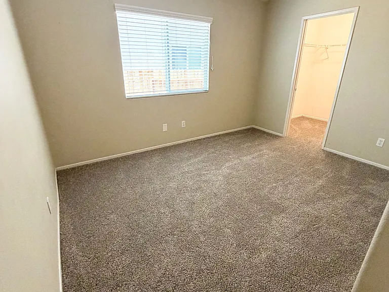 8938 Wedgewood Ct — Photo 11