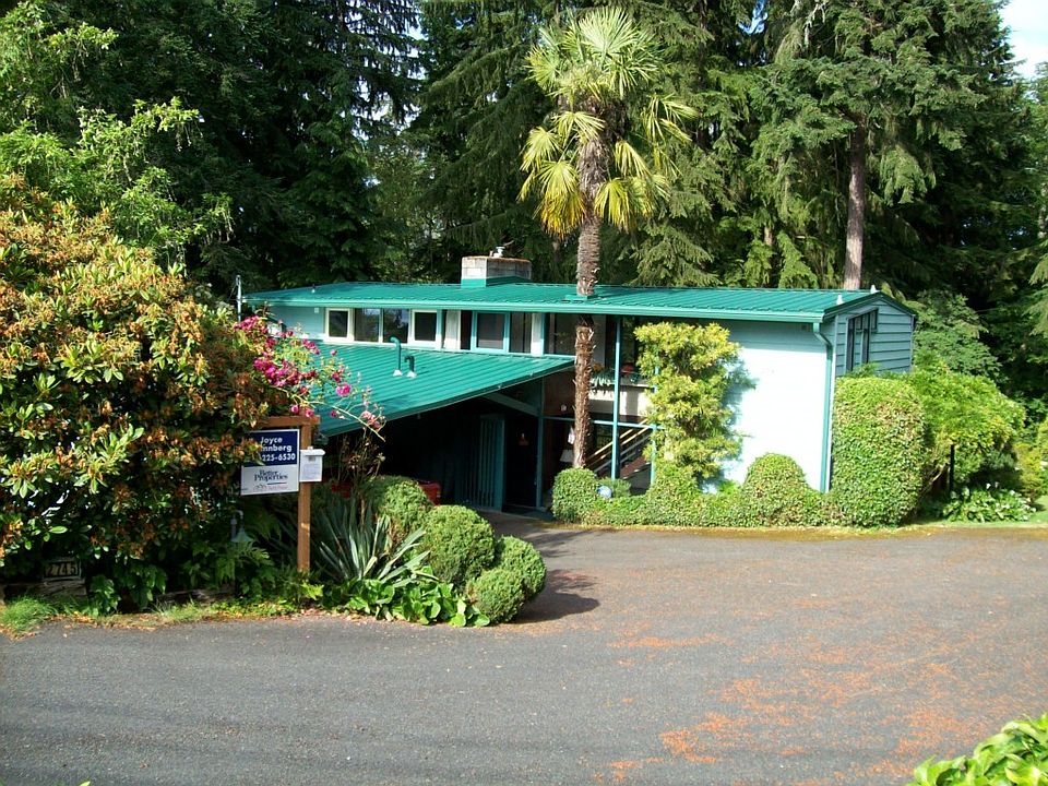 1st image of 2745 Parkway Dr W