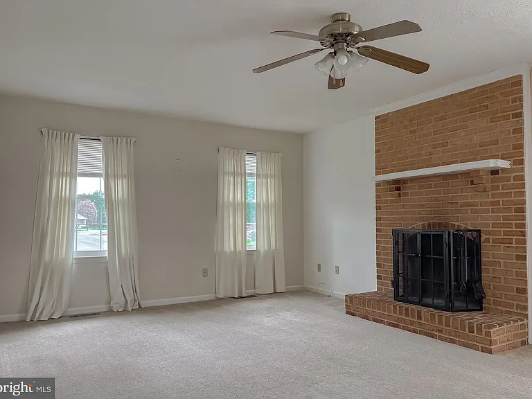 109 Morris Dr — Photo 10
