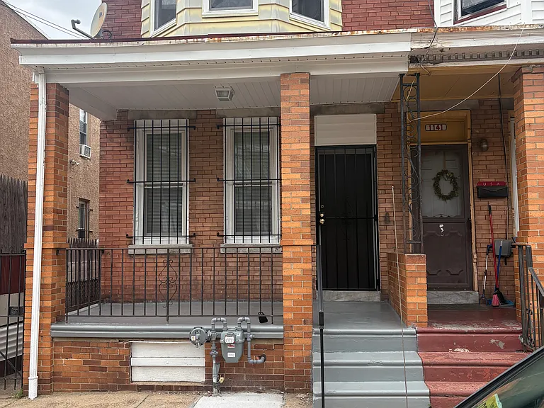 1139 Whitman Ave — Photo 5
