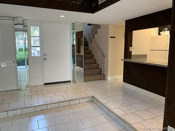 5th image of 9491 Evergreen Pl APT 109
