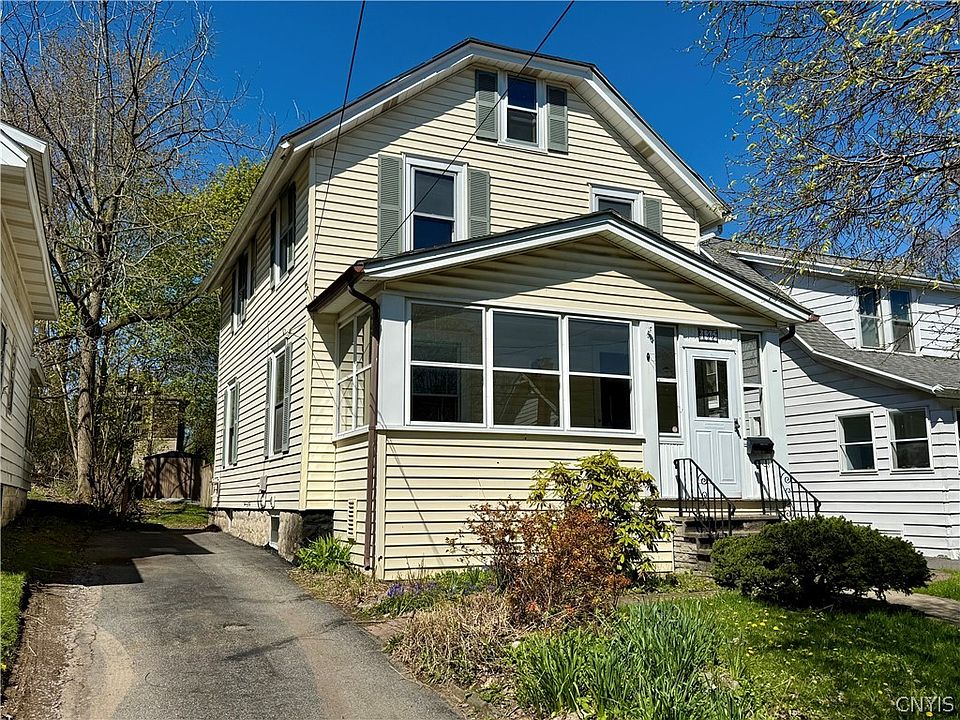 1st image of 135 Wadsworth St