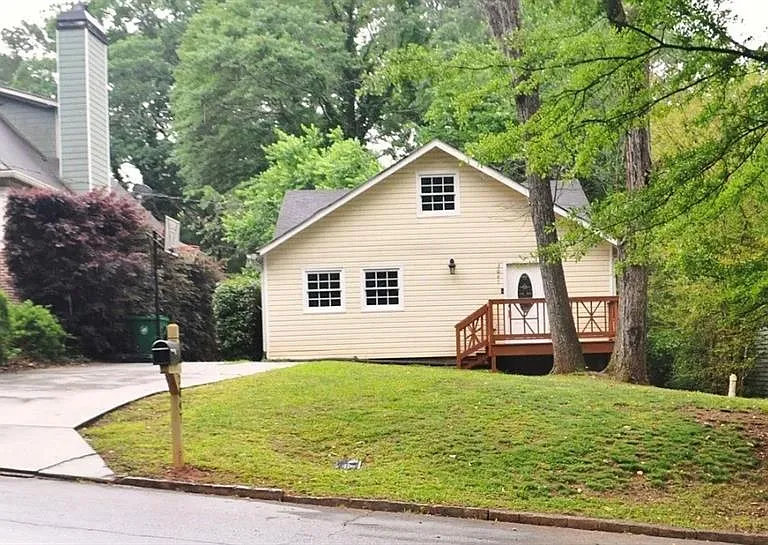 3047 Alston Dr — Photo 10