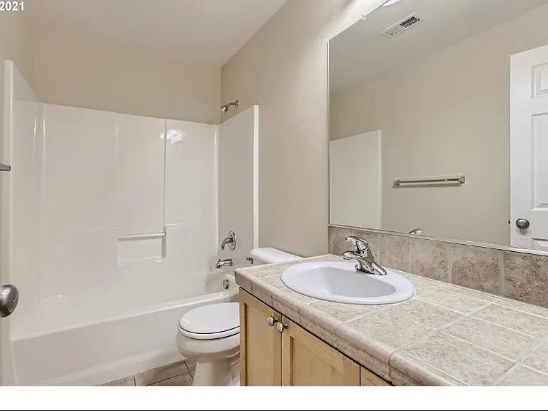 2498 NW 168th Pl — Photo 15