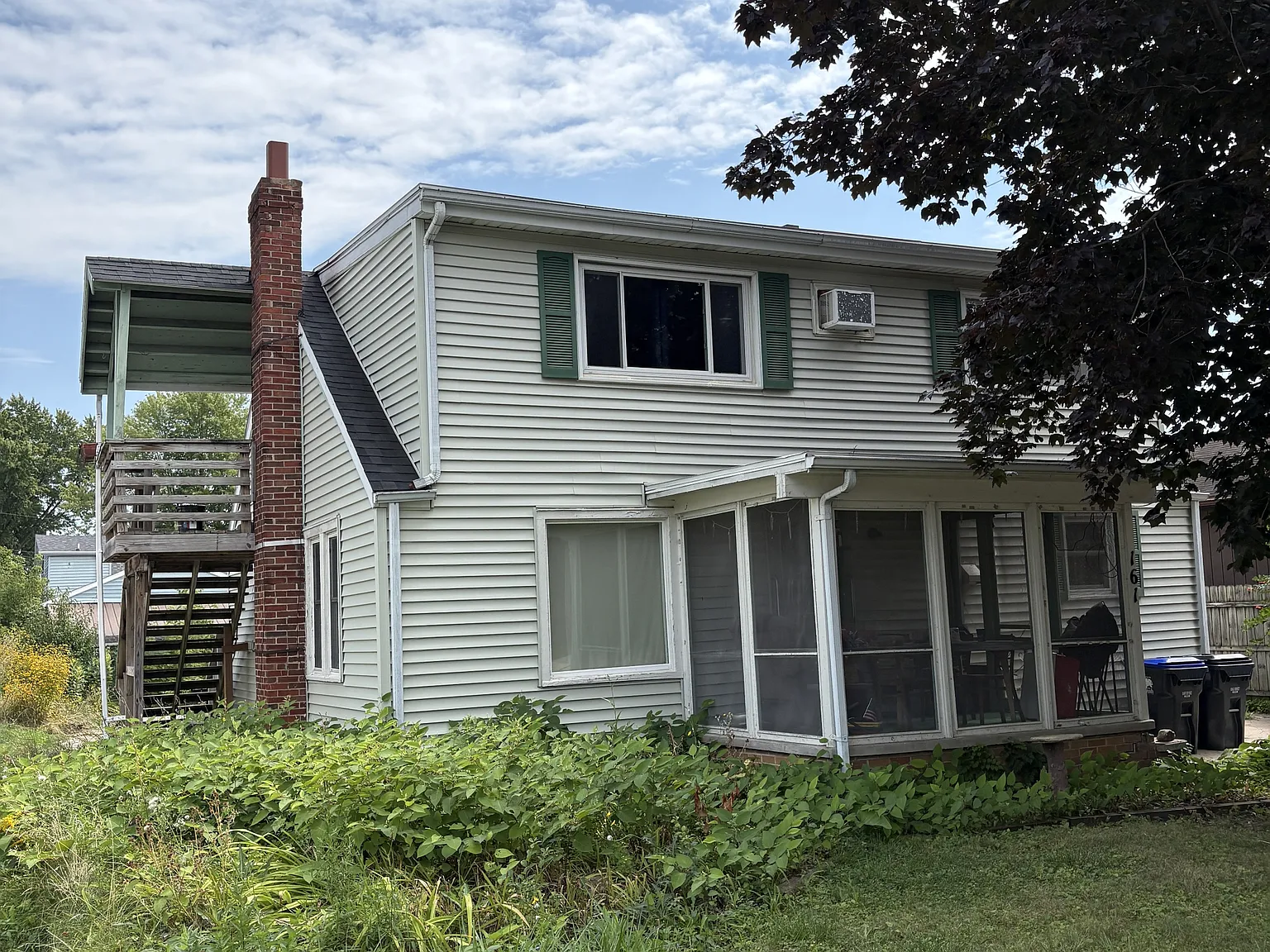 161 Plummer Ave - 1 — Photo 1