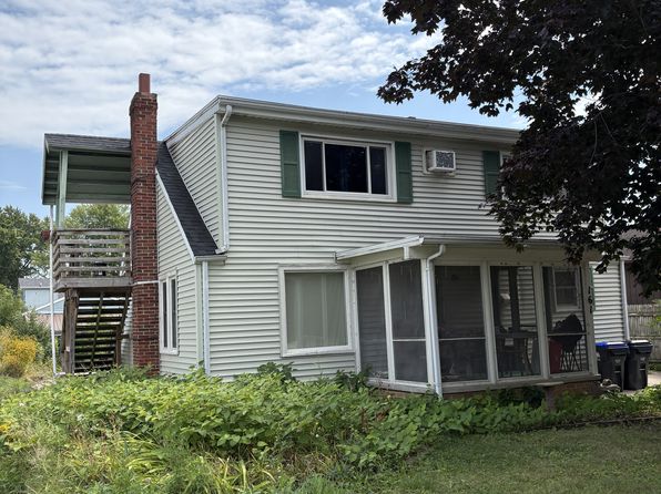 161 Plummer Ave #1/2