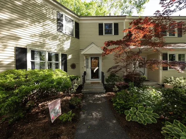 5 Heritage Dr #5, Northbridge, MA 01534
