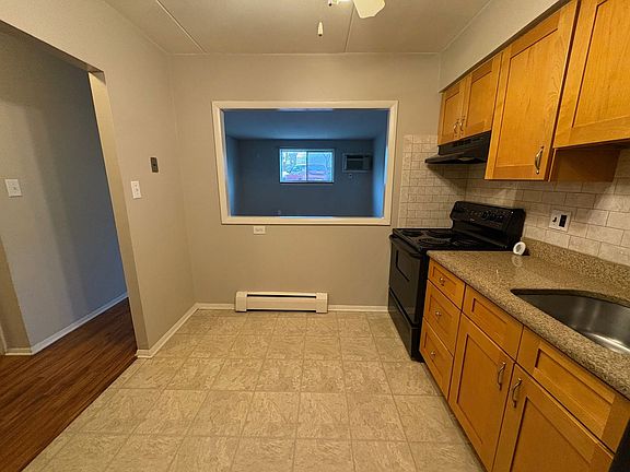 5th image of 1301 Lincoln Ave APT 107