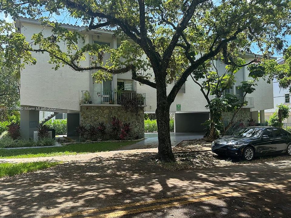 1st image of 646 Malaga Ave APT 4