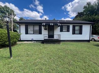 802 E Holt St, Mexico, MO 65265