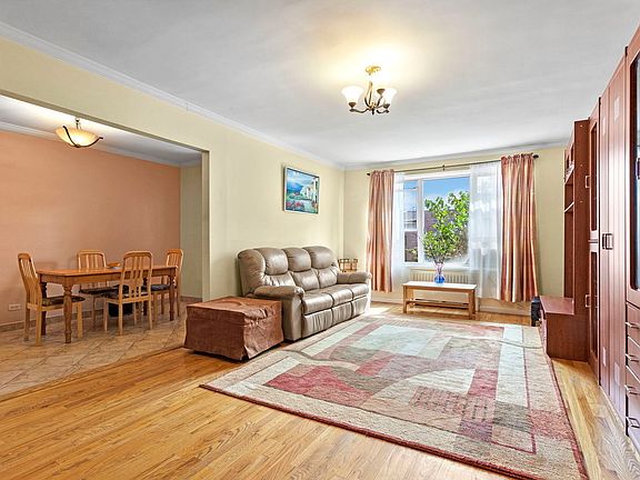 3rd image of 3299 Cambridge Ave APT 7G