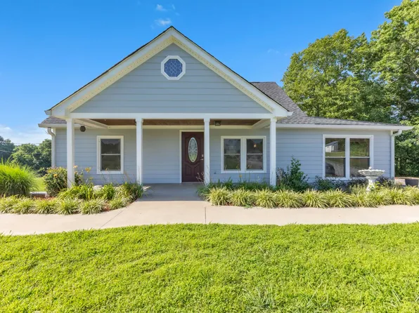 2418 Old Clarksville Pike, Ashland City, TN 37015