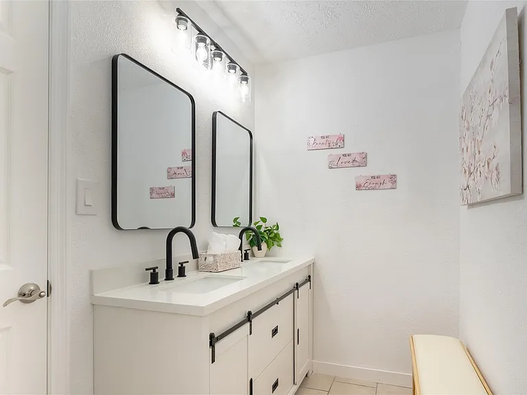 4855 Sulley Dr — Photo 26