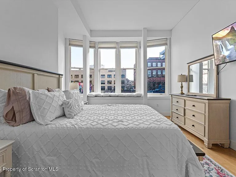 509 Bogart Pl #202 — Photo 11