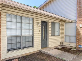 1207 W Rundberg Ln #B, Austin, TX 78758