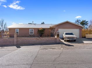 105 Eaton Rd SE, Rio Rancho, NM 87124