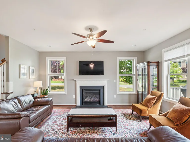 13305 Windy Meadow Ln — Photo 10