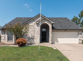 6734 White Tail Ln, Arlington, TX 76002