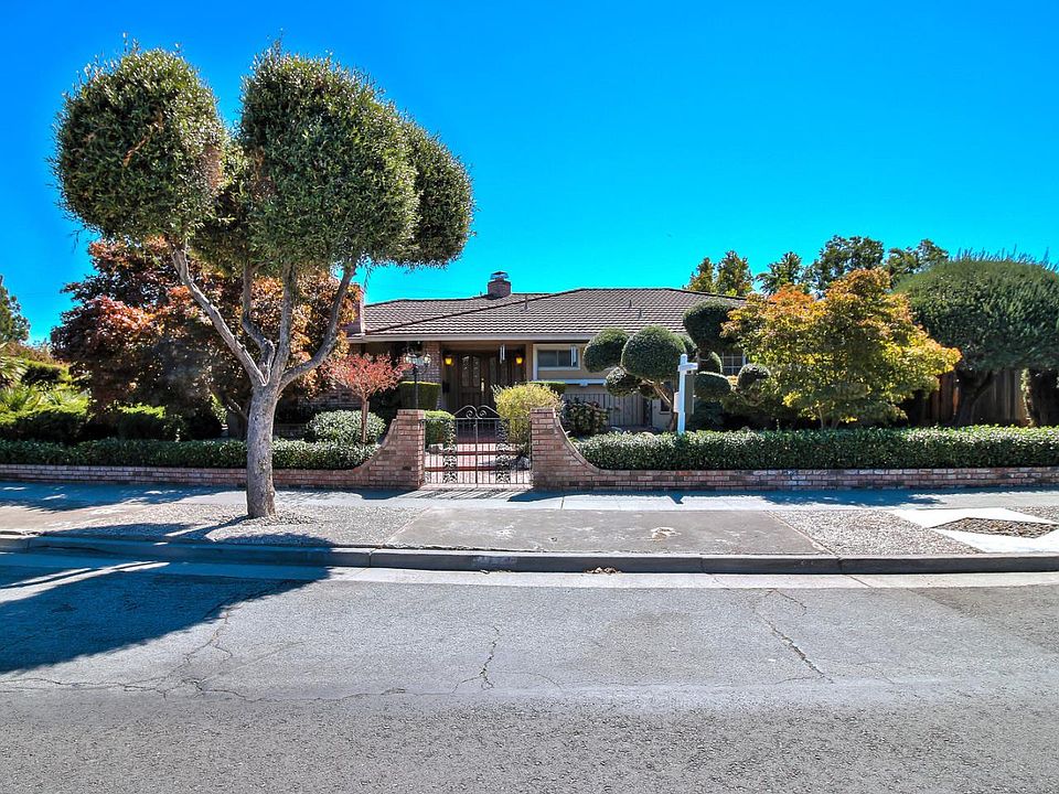 1st image of 1734 Balsa Ave