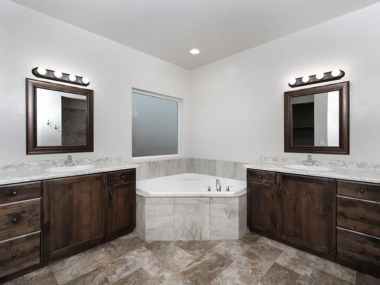3731 E Shooting Star Ln — Photo 16