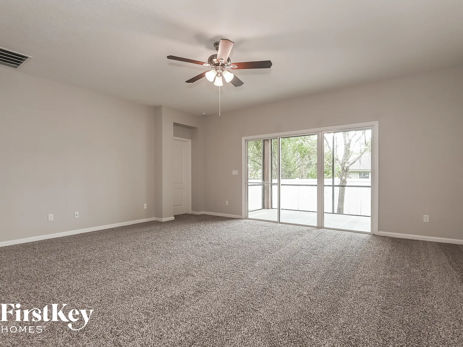 4 bed, 2.5 bath, 2519 sqft, $3,320 — Photo 3
