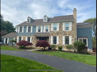 1337 Shadow Oak Dr, Malvern, PA 19355