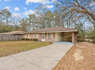 1005 Marilyn St, Hattiesburg, MS 39401