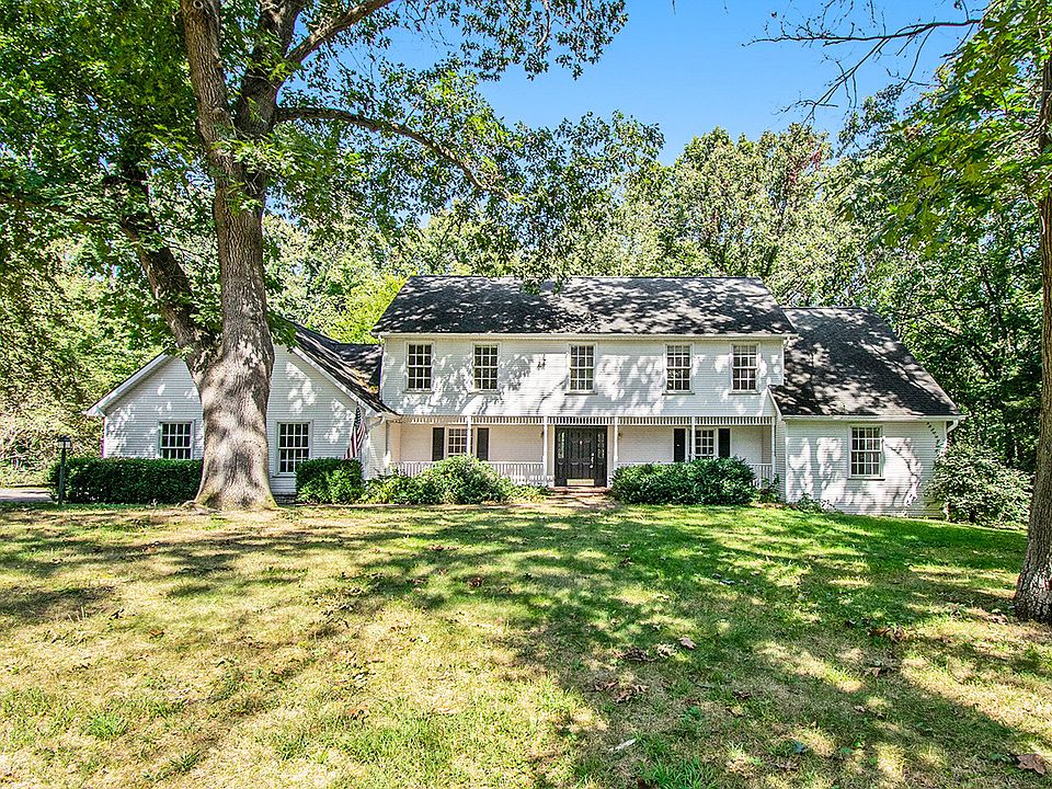 1st image of 5041 Colony Woods Dr