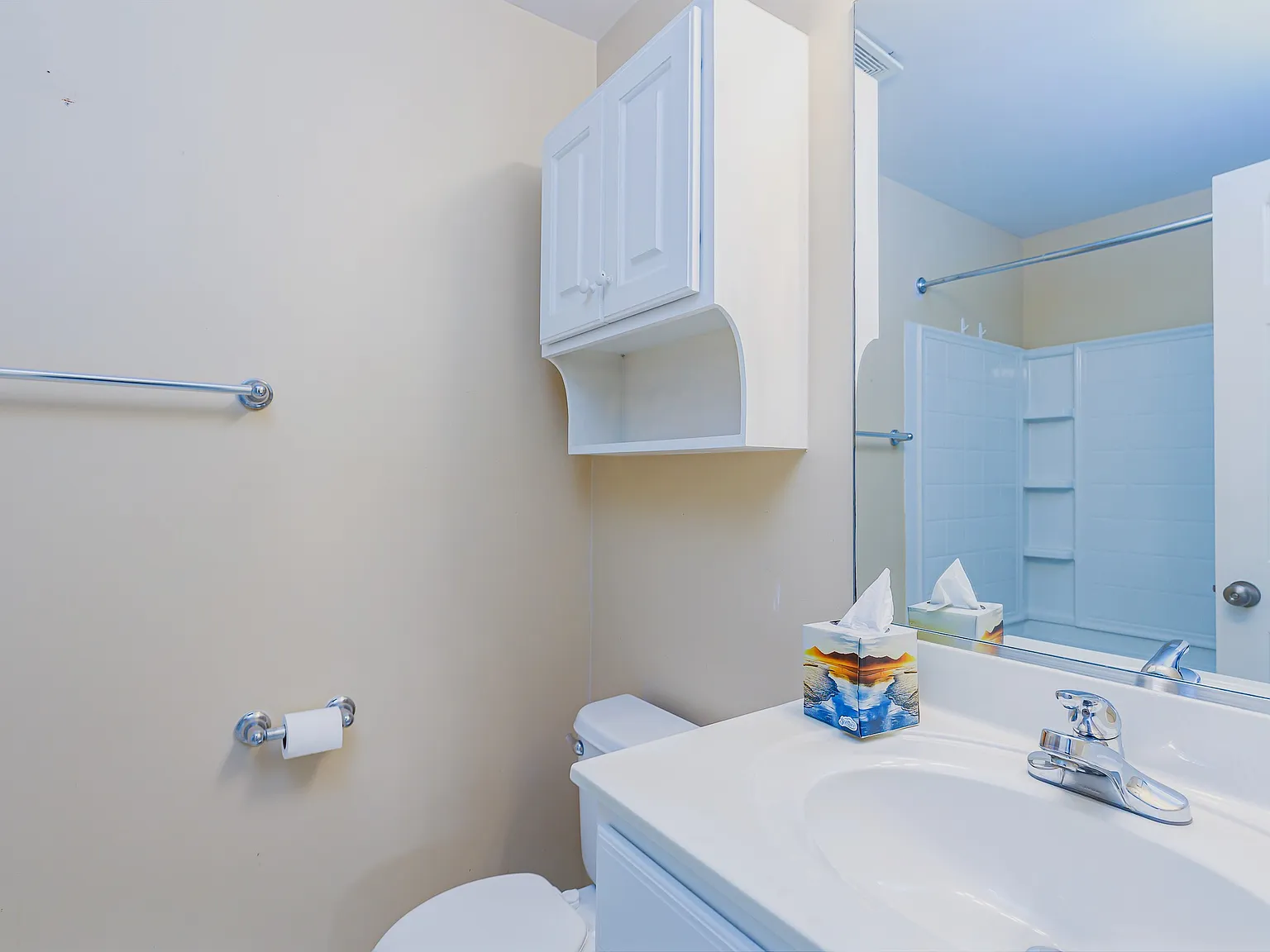 2 bed, 1155 sqft, $1,395 — Photo 2