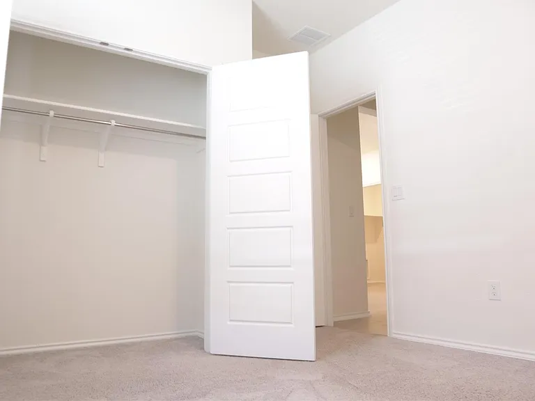 8111 Marigny Way — Photo 15