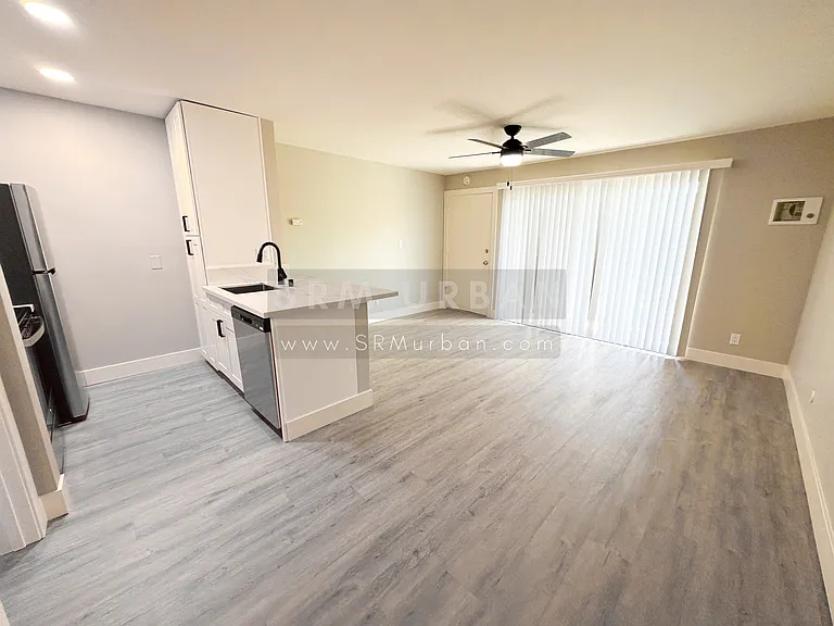 4767 Mansfield St #19 — Photo 3