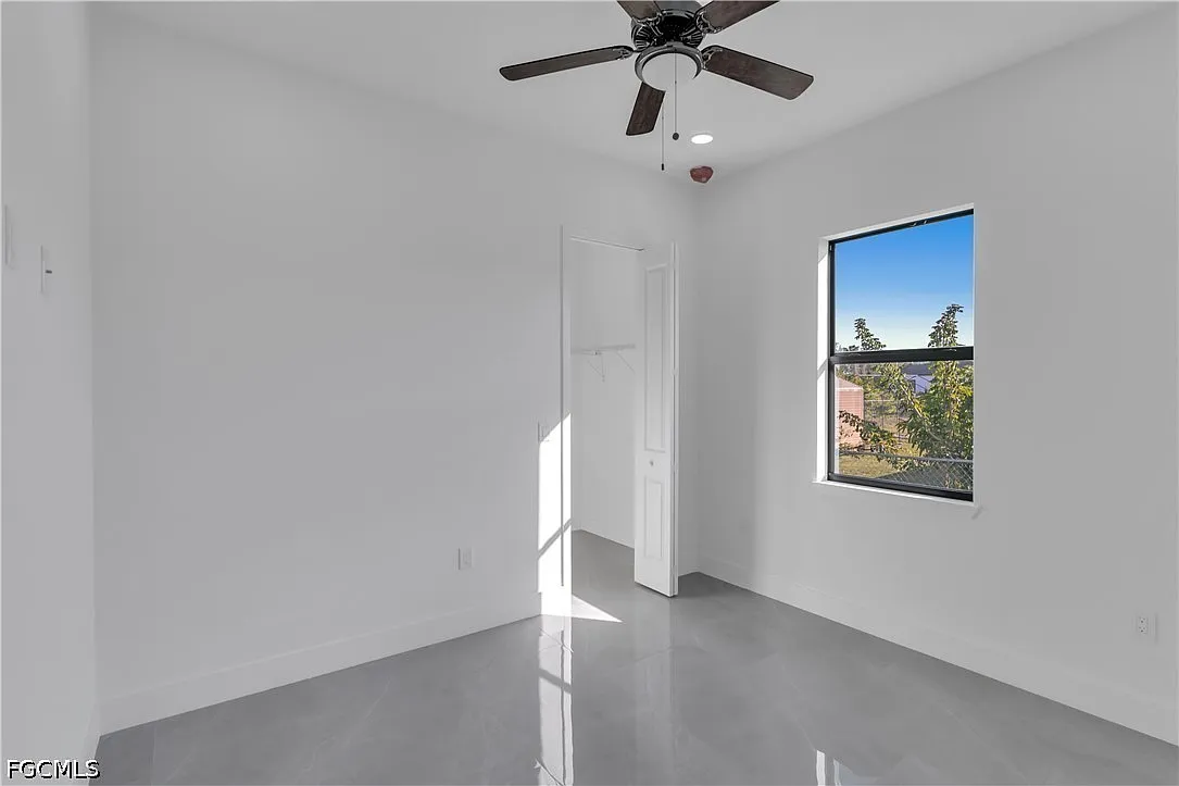 4 bed, 2.5 bath, 1885 sqft, $2,700 — Photo 4