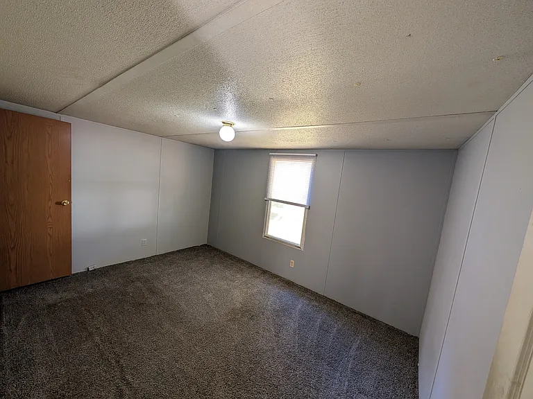 28 Ransdell Way — Photo 5