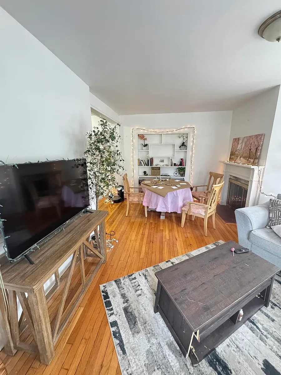 Building Photo - 1462 Commonwealth Ave #1