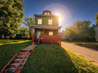 3620 Grenada St, Pittsburgh, PA 15212