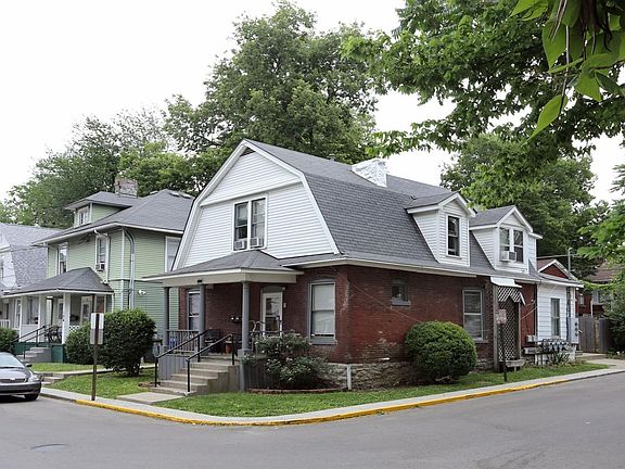 5th image of 119 Hagerman Ct #129