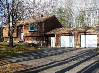 3 Mountain Rd, Raymond, NH 03077