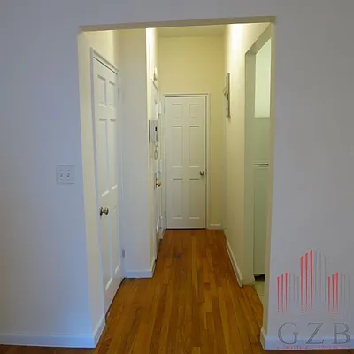 Rented by Avenues Real Estate | media 66