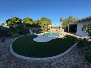 3216 E Shangri La Rd, Phoenix, AZ 85028