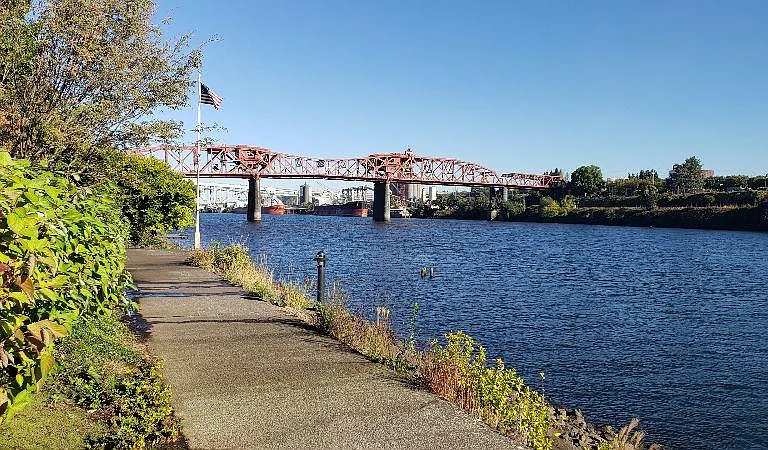 720 NW Naito Pkwy #D17 — Photo 10