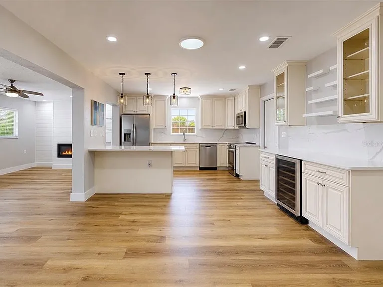 6513 Abaco Dr — Photo 12