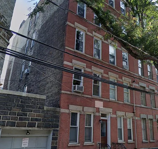 110 Sussex St #2R — Photo 19