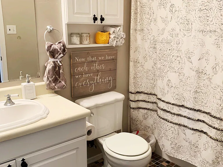 Bathroom 2