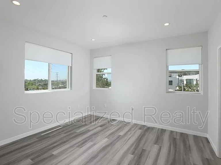 1406 W Eagle Vista Dr — Photo 12